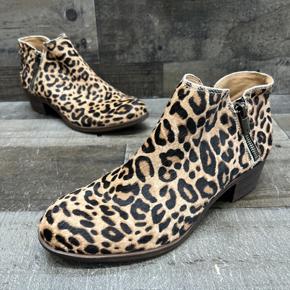 Lucky Brand Womens Animal Faux Fur Double side zip ankle boots size 8 M